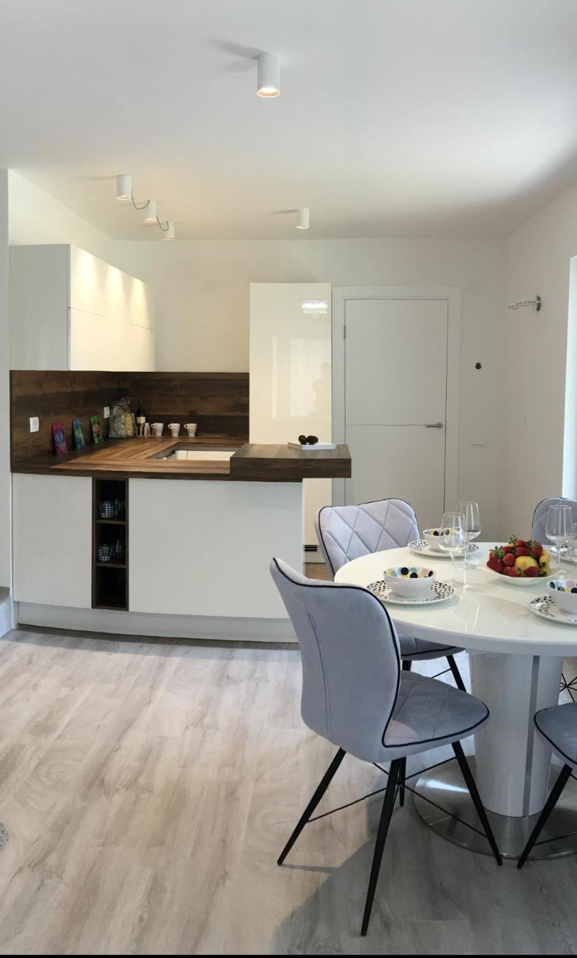 Luxury Apartment Near Lake بوينج المظهر الخارجي الصورة