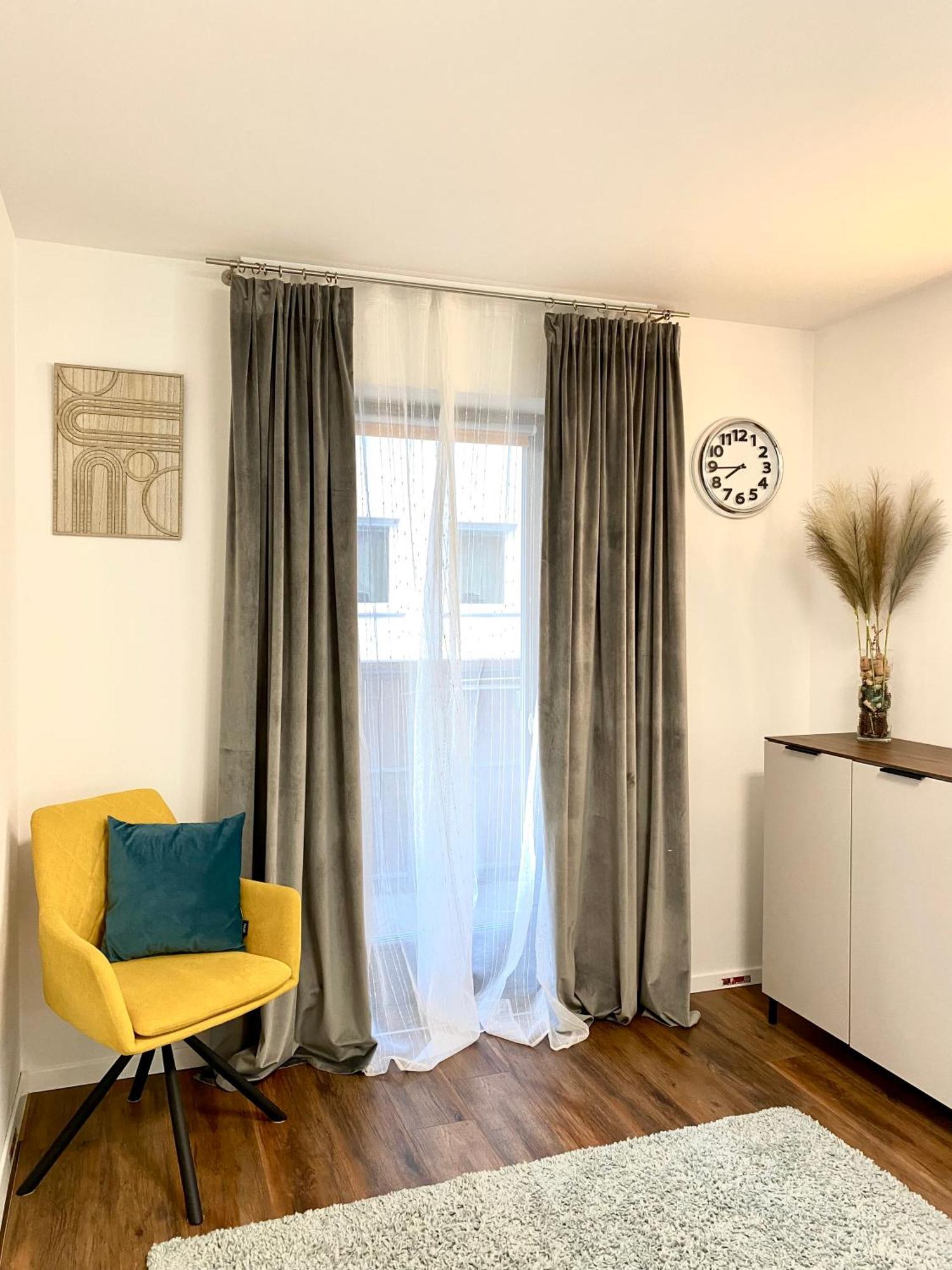 Luxury Apartment Near Lake بوينج المظهر الخارجي الصورة